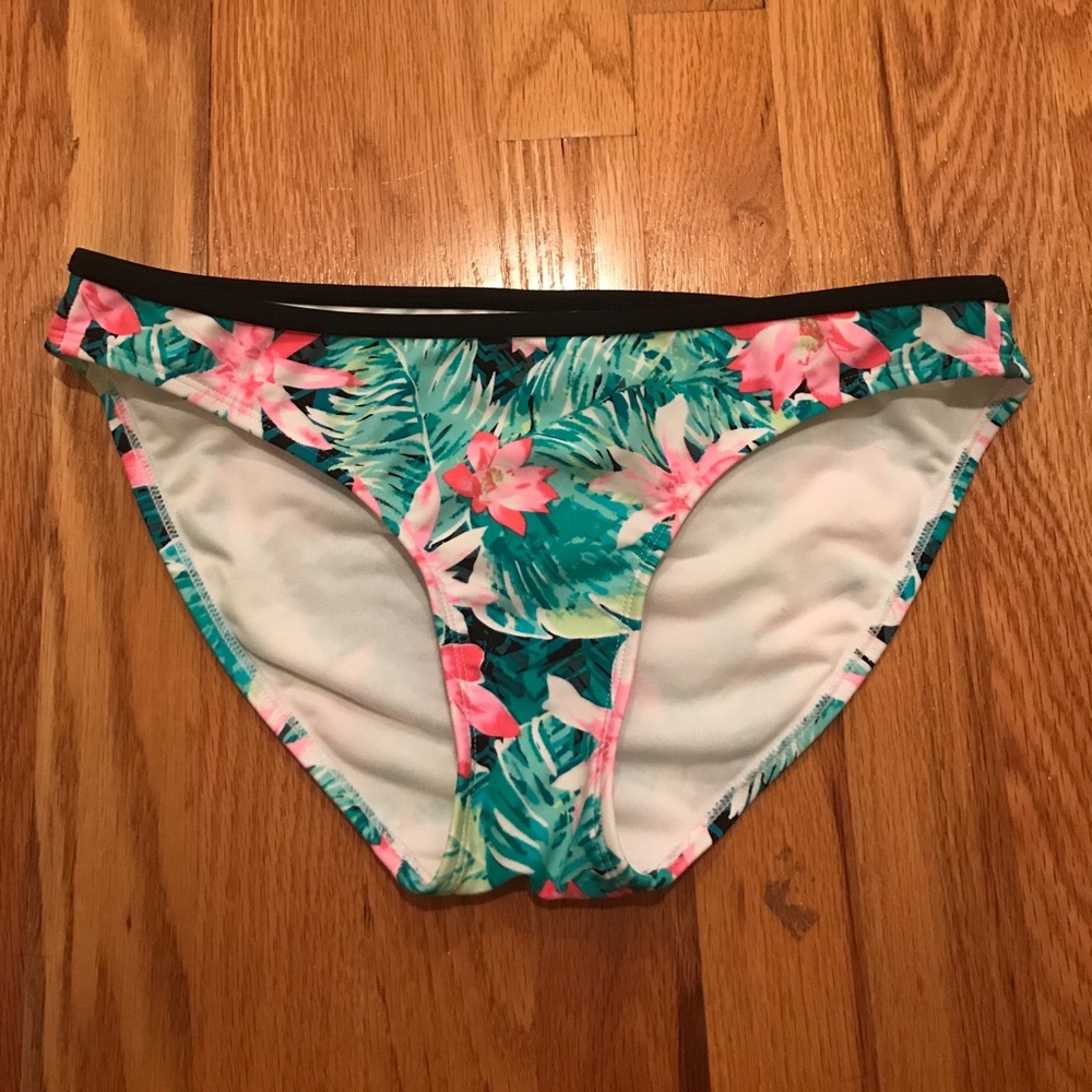 Bikini bottoms